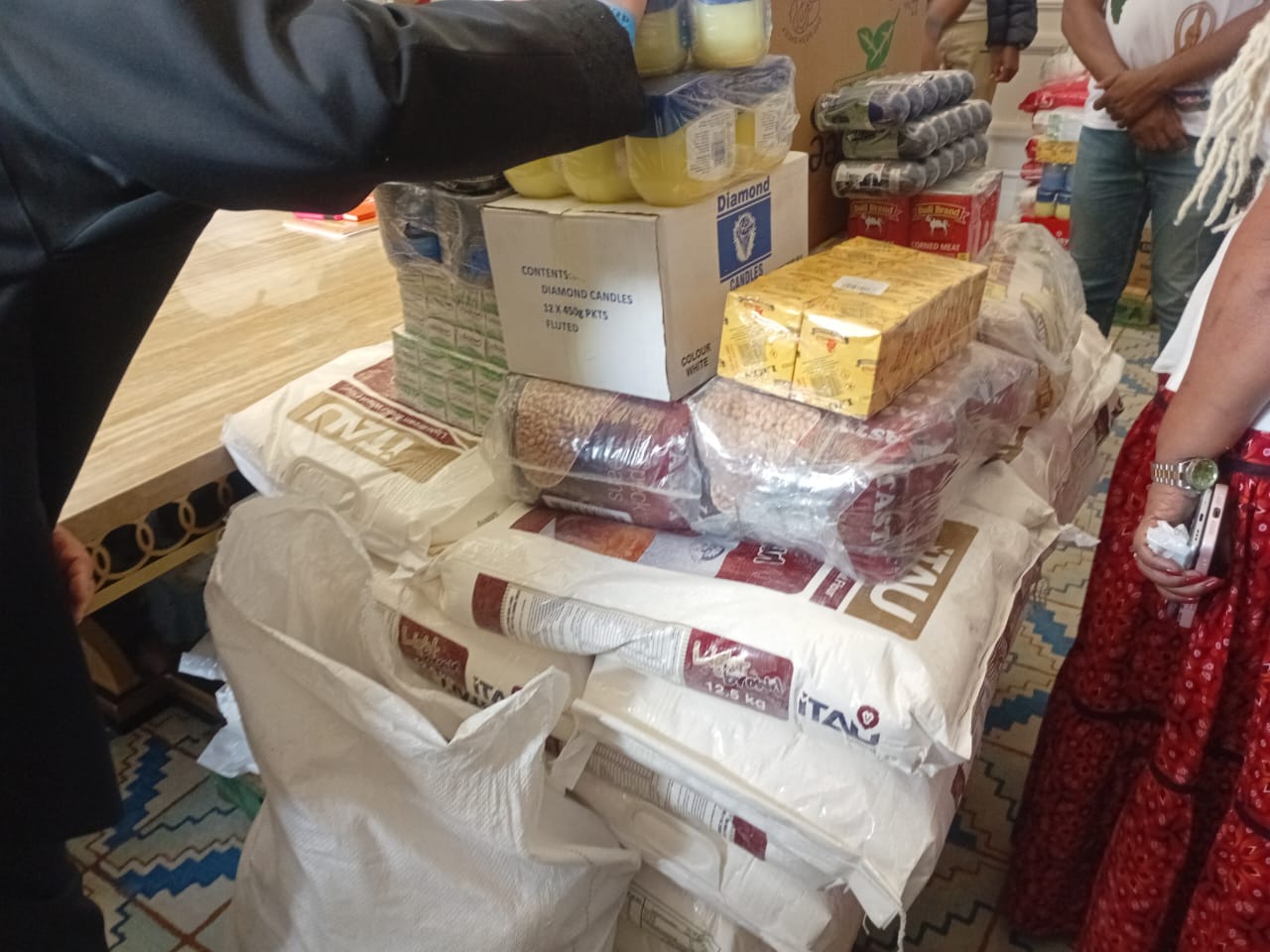 PM CELEBRATES CHRISTMAS CHARITY LUNCHEON WITH VULNERABLE CHILDREN