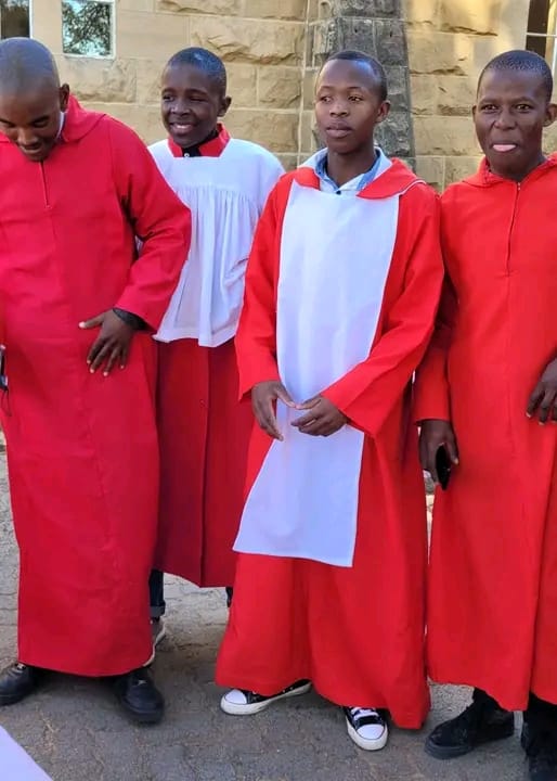 CHURCH CALLS YOUTH TO WORSHIP