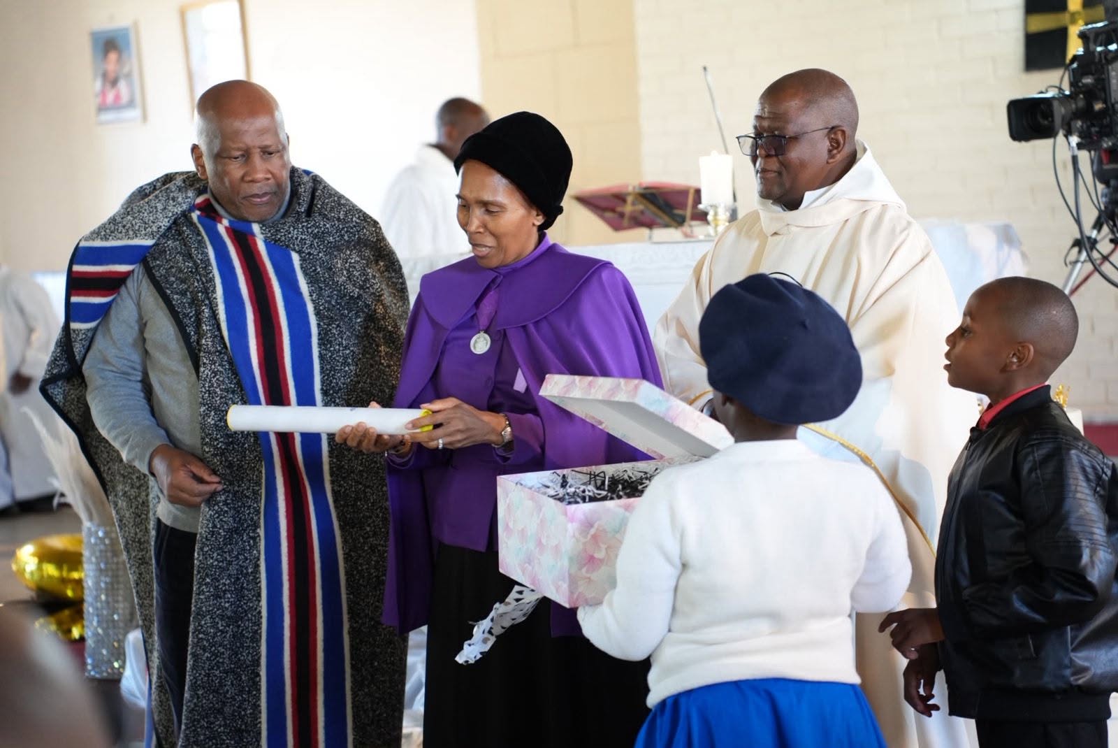 QUEEN’S GOLDEN BIRTHDAY HONOURED WITH A HOLY MASS